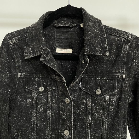 Levi's Premium Black Denim Jacket - Picture 4 of 7